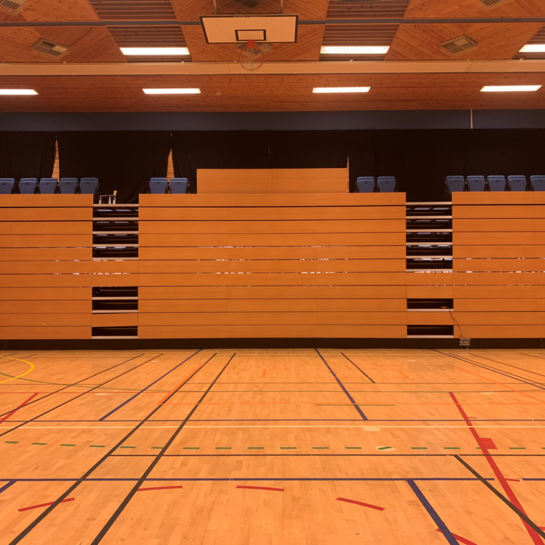 Sammenklappet tribune